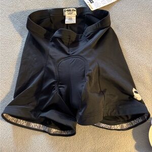 Pearl Izumi Sugar Short in Black